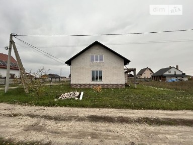 Продаж 2 поверхового будинку з ділянкою на 6 соток, 100 кв. м, 4 кімнати, на Південна • ID 35081647