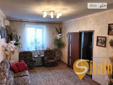 Продаж 1 поверхового будинку бесідка і ділянкою на 7 соток, 73 кв. м, 4 кімнати, на вул. Закарпатська • ID 35081216