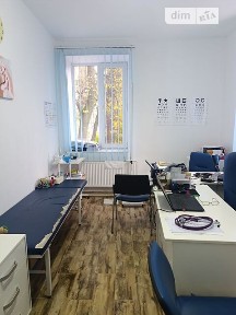 Оренда офісного приміщення на вул. Центральна 40, приміщень -, поверх - 1 • ID 35081925