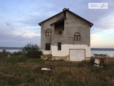Продаж 2 поверхового будинку з ділянкою на 25 соток, 235.7 кв. м, 5 кімнат, на вул. Віорела Лісника • ID 35082308