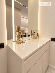 Продаж 1к квартири 41 кв. м на вул. Радісна 4А • ID 35080187