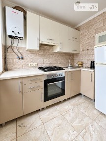 Продаж 1к квартири 32 кв. м на вул. Руська • ID 35084238