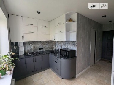 Продаж 1к квартири 36 кв. м на вул. Хорольська 8 • ID 35084121