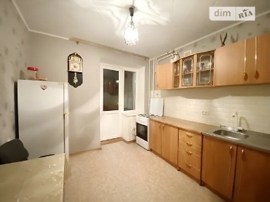 Продаж 1к квартири 37.6 кв. м на вул. Озерна • ID 35083630