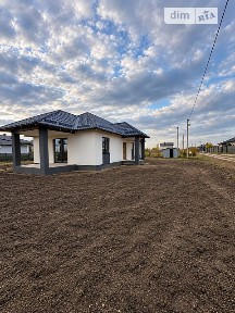 Продаж 1 поверхового будинку з ділянкою на 4.5 сотки, 87 кв. м, 3 кімнати, на мас. Київський • ID 35084251