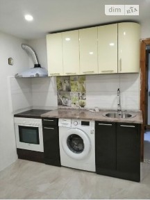 Продаж 2 поверхового будинку бесідка і ділянкою на 6.9 сотки, 78 кв. м, 2 кімнати, на вул. Стуса 98 • ID 35083457