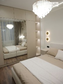 Продаж 1к квартири 42 кв. м на вул. Краснова • ID 35082964