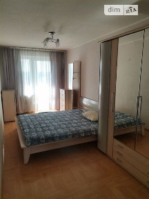 Продаж 3к квартири 60 кв. м на вул. Богатирська 4 • ID 35084429
