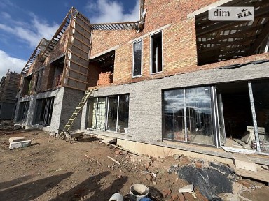 Продаж 2 поверхового таунхауса з ділянкою на 1 сотку, 118 кв. м, 3 кімнати, на пров. Щасливий 5 • ID 35084835