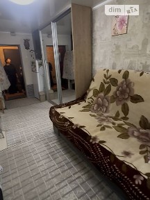 Продаж кімнати 15 кв. м на вул. Героїв Крут • ID 35085832