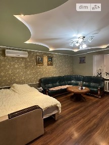 Довгострокова оренда будинку, від посередника на вул. Богдана Хмельницького • ID 35084721