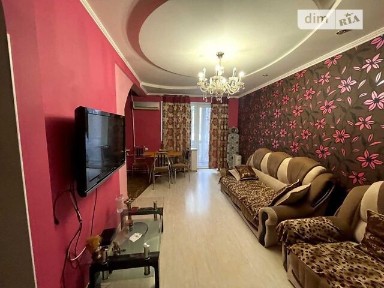 Продаж 2к квартири 39 кв. м на вул. Генерала Алмазова 9 • ID 35085543