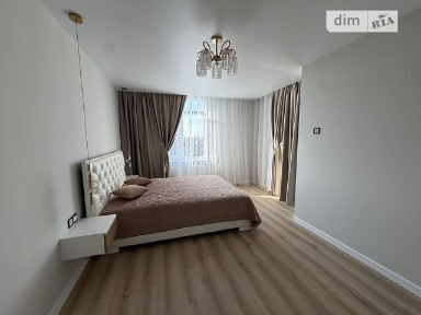 Продаж 1к квартири 35 кв. м на вул. Смакули • ID 35085532