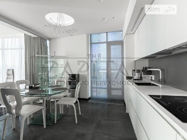 Продаж 3к квартири 150 кв. м на вул. Раїси Окіпної 18 • ID 35085388