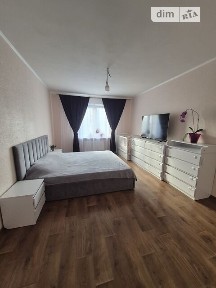 Продаж 2к квартири 71.8 кв. м на вул. Ревуцького 54А • ID 35085227