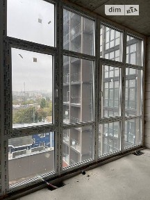 Продаж офісного приміщення 43.9 кв. м. на 5 поверсі на вул. Косвена 64/66, багатоповерхова будівля • ID 35085621