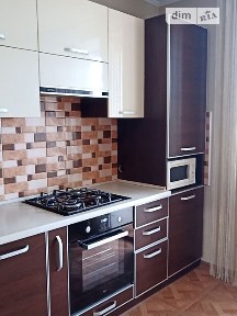 Довготривала оренда 1к квартири на вул. Барвиста 23Б, кв. 83 • ID 35086296