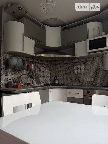 Довготривала оренда 2к квартири на вул. Якуба Коласа 6 • ID 35086137