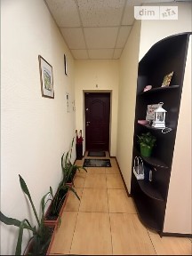 Продаж офісного приміщення 74 кв. м. на 2 поверсі на вул. Мечникова 15, триповерхова будівля • ID 35086273