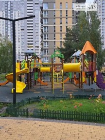 Продаж 2к квартири 71 кв. м на вул. Симоненка • ID 35087264