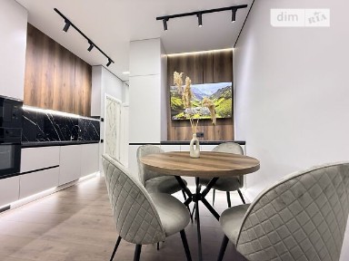 Продаж 2к квартири 44 кв. м на вул. Краснова 1В • ID 35087121