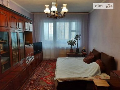 Продаж 3к квартири 70 кв. м на вул. Каштанова • ID 35087055