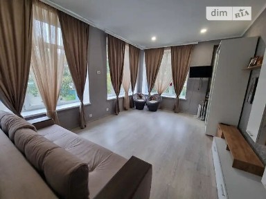 Продаж 1к квартири 32.4 кв. м на вул. Космонавтів 7 • ID 35086641