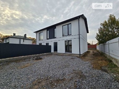 Продаж 2 поверхового дуплекса з ділянкою на 2.8 сотки, 110 кв. м, 3 кімнати, на пров. Європейський • ID 35087703