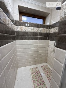 Продаж 3 поверхового будинку з ділянкою на 4 сотки, 183 кв. м, 7 кімнат, на 1-й пров. Синьоводський 28 • ID 35087539