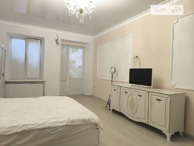 Продаж 3к квартири 104 кв. м на пров. Ушинського 9 • ID 35086122