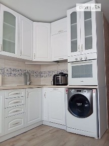 Продаж 1к квартири 64 кв. м на вул. Синельниківська 14 • ID 35084944
