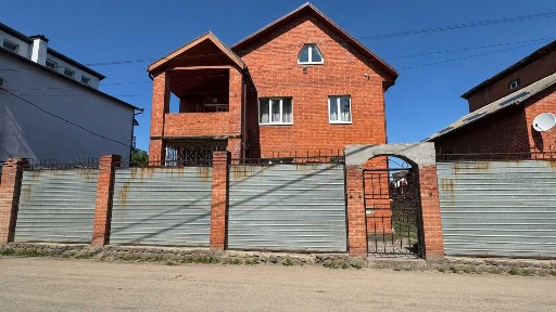 Продаж будинку 400 м2 10 соток + гараж та підвал Дублянщина №21383