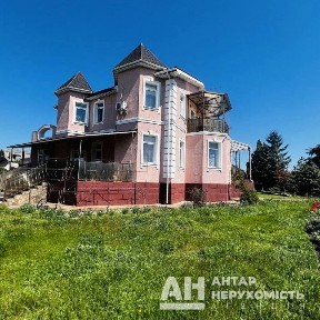 Продається просторий двоповерховий будинок в Кропивницькому, р-н Лелеківка