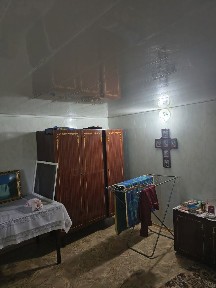 продається будиночок в с. Заозерне під дачу