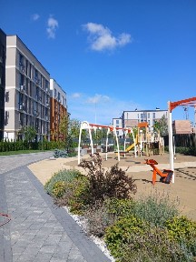 1к. кв Терміновий продаж в зданому будинкуз власним двором (патіо) без комісії з а/о газ з зоною відпочінку на даху