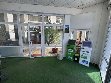 Оренда приміщення 1400м2, фасад вул. Наукова 2б, 3 входи-виходи, паркінг