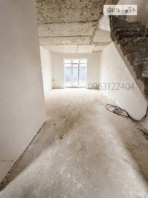 Продаж 3 поверхового таунхауса з ділянкою на 1 сотку, 120 кв. м, 3 кімнати, на вул. Берегова 23 • ID 35088062