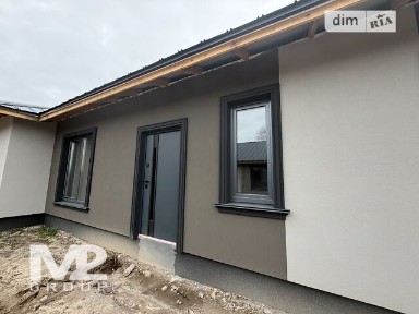 Продаж 1 поверхового таунхауса з ділянкою на 1.5 сотки, 70 кв. м, 2 кімнати, на вул. Успішна • ID 35087971