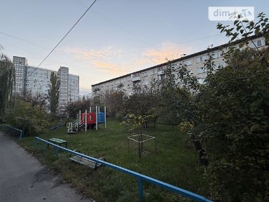 Довготривала оренда 2к квартири на бул. Дарницький 15 • ID 35088170