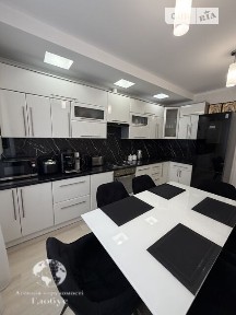 Продаж 3к квартири 87.2 кв. м на вул. Магістральна • ID 35088577