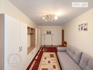 Продаж 3к квартири 63 кв. м на вул. Богдана Ступки • ID 35076289