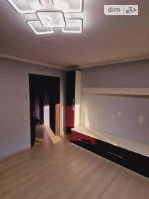 Продаж 3к квартири 71 кв. м на вул. Петра Радченка • ID 35069304