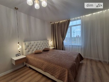 Продаж 1к квартири 42 кв. м на вул. Смакули • ID 35063354