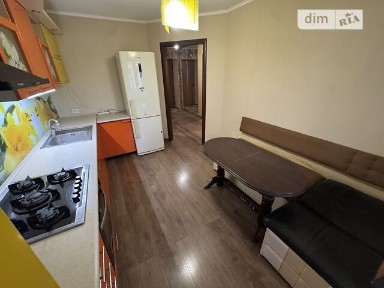 Продаж 2к квартири 44 кв. м на вул. Барвиста 23 • ID 35088875