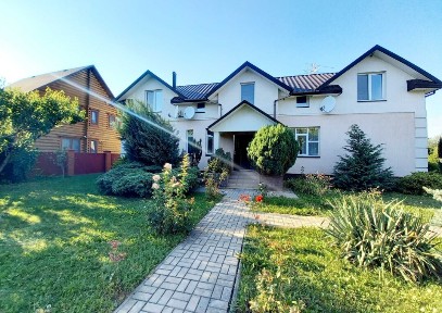 Оренда котеджу 200 м², Озерна вул.
