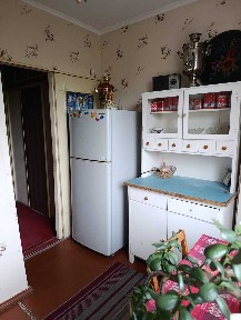 продам 3-х комнатную квартиру на Салтовке ул. Амосова №48 (район Медкомплекса) 4/12