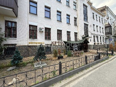 Продаж комерційного приміщення під ресторан, Оболонська 37