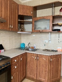 Здам 2х кімнатну на проспекті Перемоги на середньому поверсі
