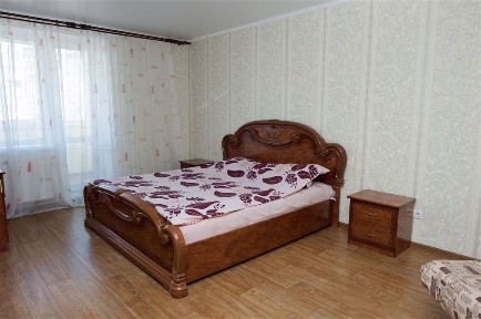 Видова 2-кімн квартира з видом на Дніпро з газ плитою, в новому ЖК, з кондиціонером!
