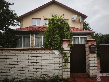 Продаж просторого будинку 164 м² на 18,6 сотках у Луці-Мелешківській